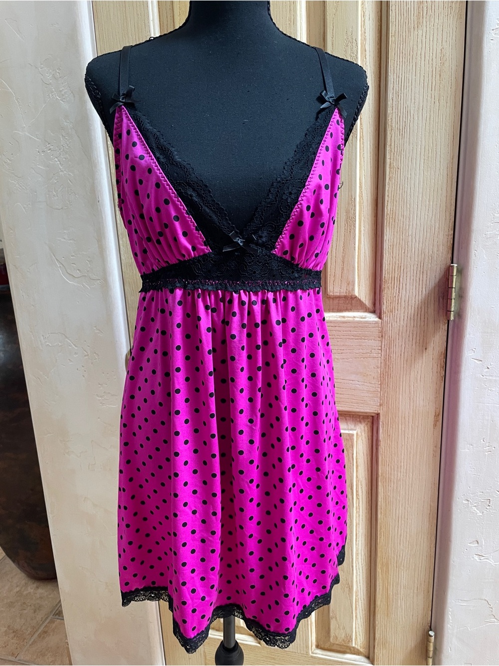 Sexy polka dots!